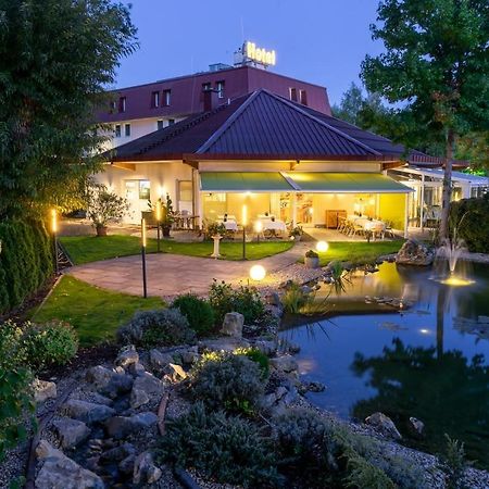 Hotel Am Tierpark Gotha Exterior photo