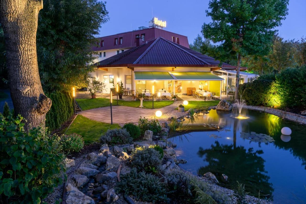 Hotel Am Tierpark Gotha Exterior photo