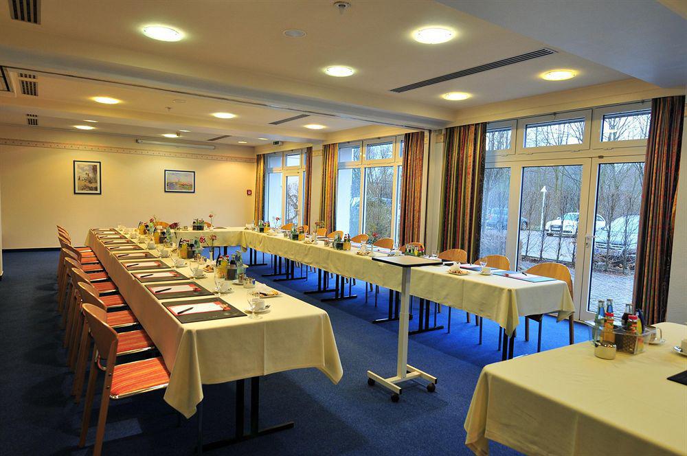 Hotel Am Tierpark Gotha Exterior photo